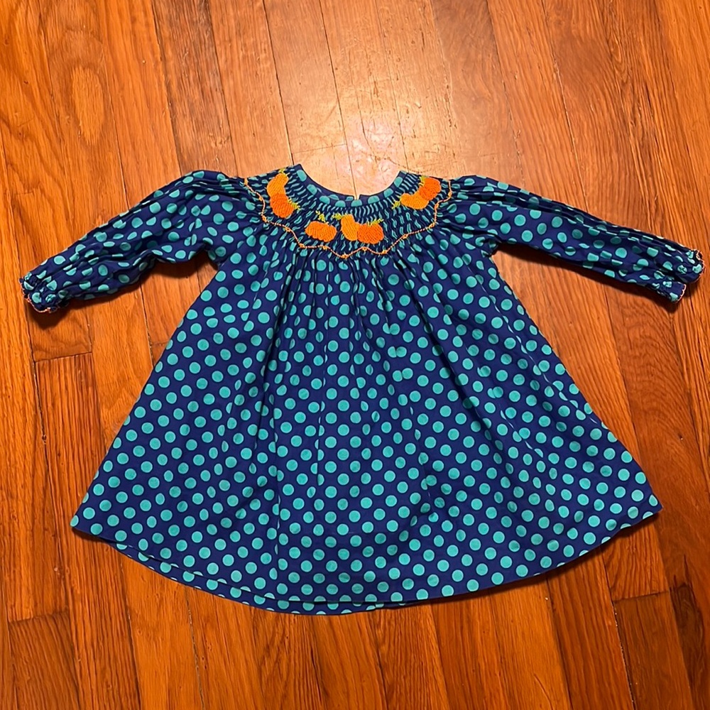 Smocked dress with pumpkin/gourds, 9M blue polka dot